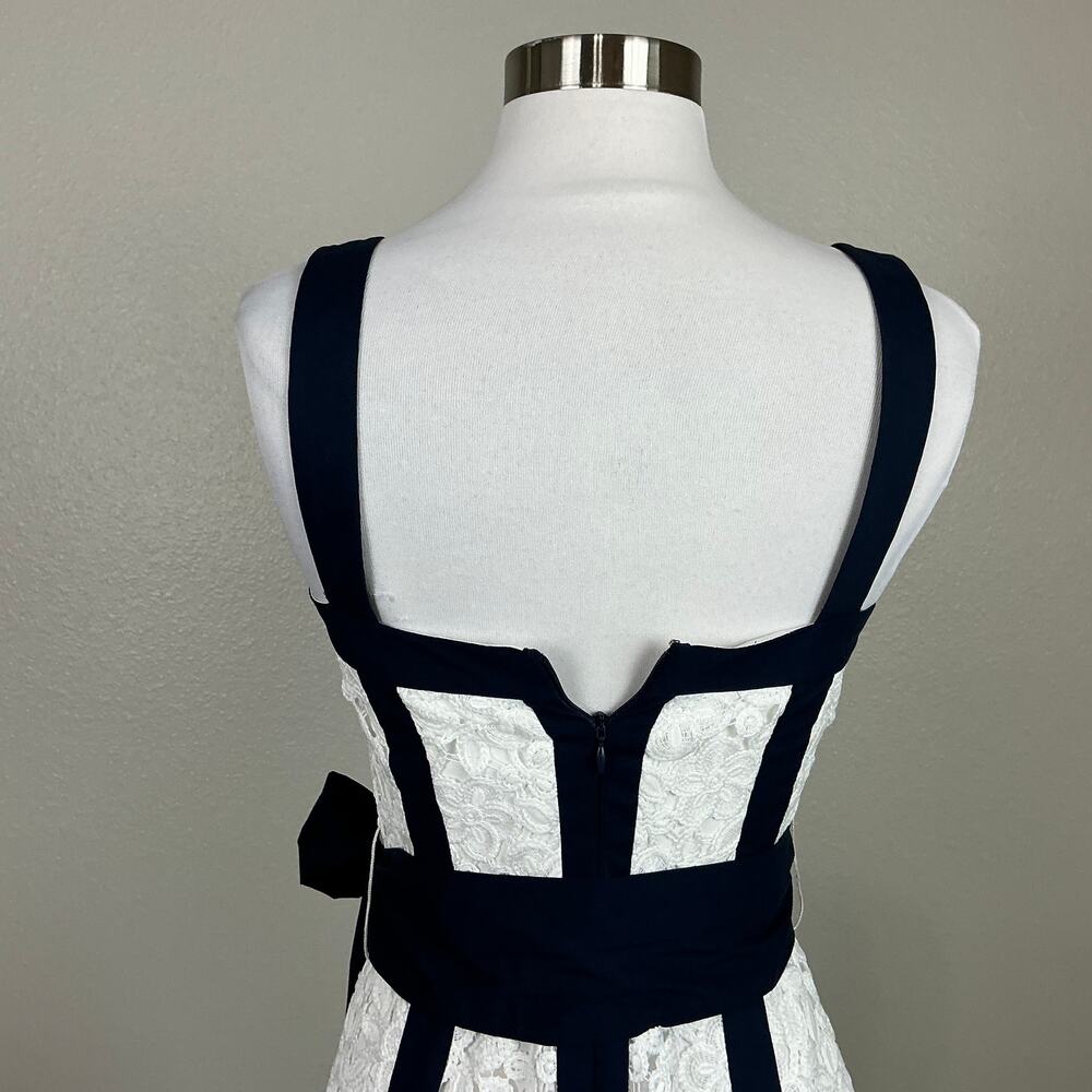 Badgley Mischka Lace Fit and Flare Midi Cocktail Dress Blue and White Size 0 - Picture 10 of 12